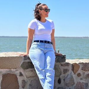 Meet your Posher, Taylar